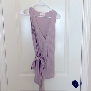Wrap around tank top with tie detail.
